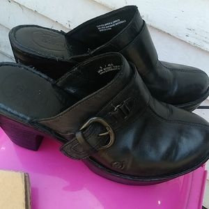 Born black clogs with buckles size 8